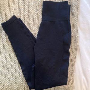 Black Angle Grid Performance Hi-rise 7/8 24" RC